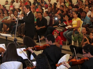 La Orquesta Sinfónica de Valledupar dirigida por Diego Ribero  