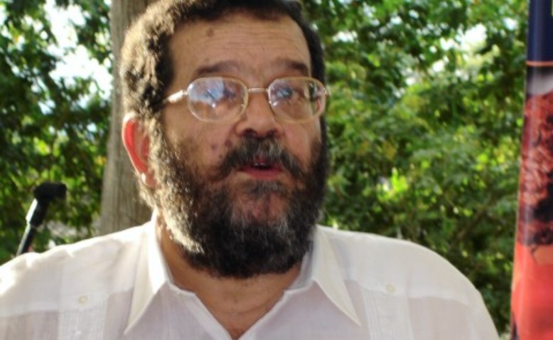 David Sánchez Juliao, una pluma en el silencio