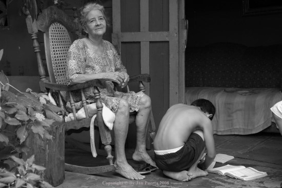 Fábulas de la abuela / Foto: Jan Puerta Fábulas de la abuela / Foto: Jan Puerta