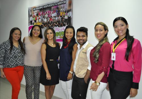 El equipo comercial y administrativo de Mayales Plaza Comercial El equipo comercial y administrativo de Mayales Plaza Comercial