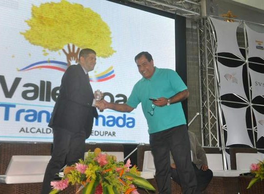 Yariv Oppenheimer y Izzeldin Abulaish / Foto: Alcaldía de Valledupar Yariv Oppenheimer y Izzeldin Abulaish / Foto: Alcaldía de Valledupar
