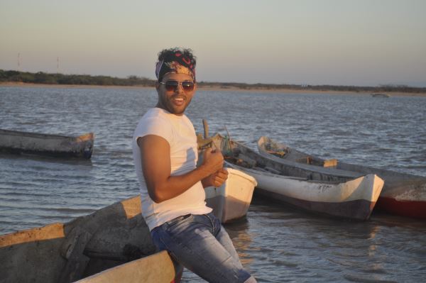 El cantante Hanz en su nuevo trabajo discográfico Sin fronteras