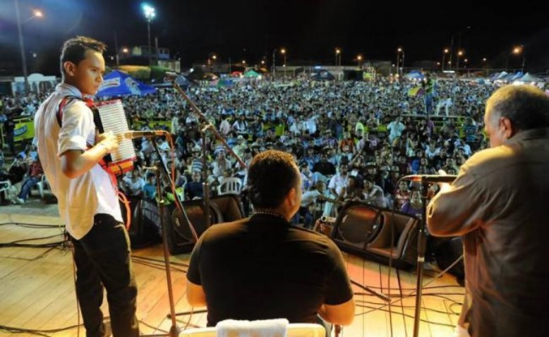 ¿Qué es lo que hacen las fundaciones de los festivales?
