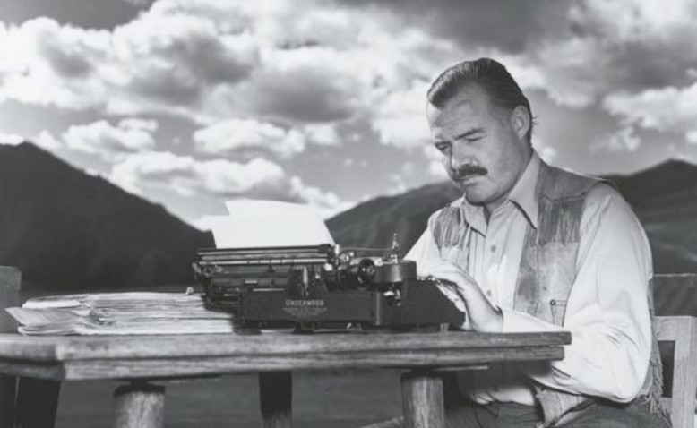 Ernest Hemingway: el análisis de un estilo literario