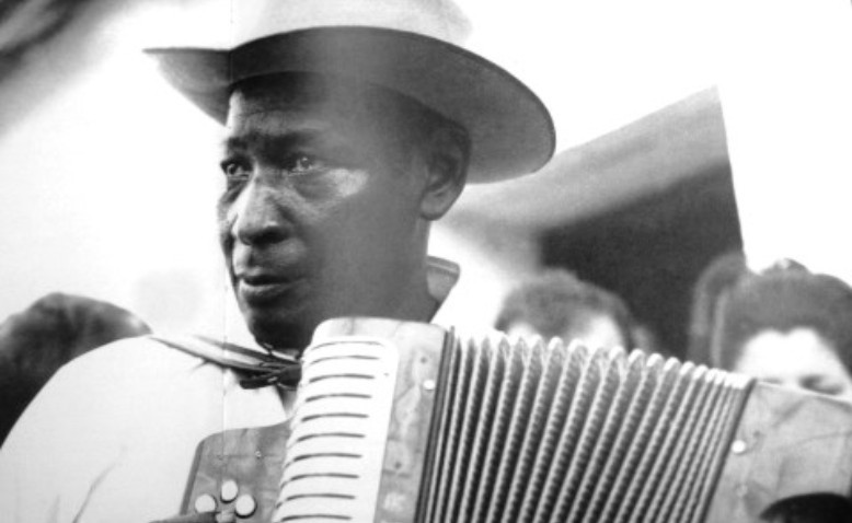 El “Rey Negro del Acordeón”: Alejo Durán