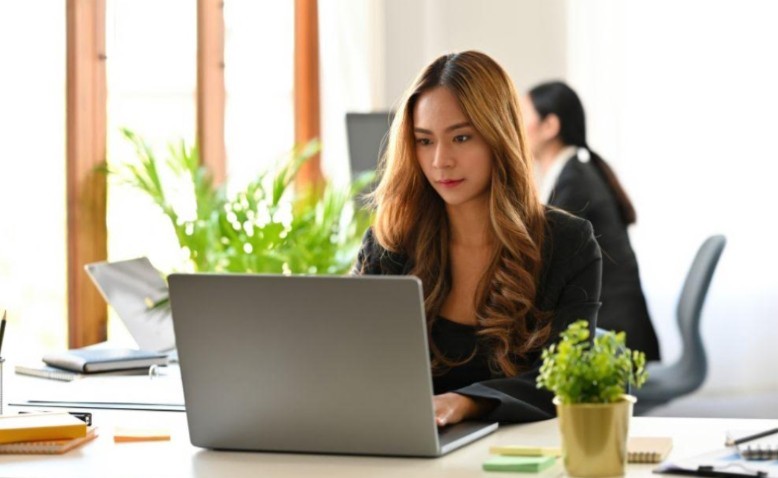 Así evolucionan los portátiles: potencia, RAM y diseño al servicio de los profesionales
