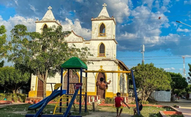 Aspectos históricos relacionados con la iglesia y parroquia de Pedraza