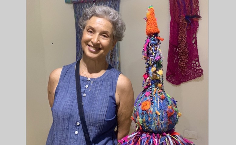 Elsa Palmera Pineda: el Mar que se lleva en las manos