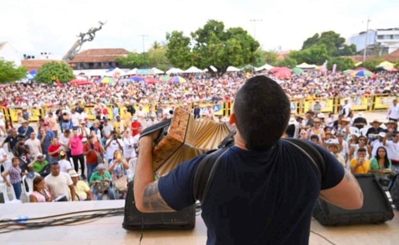 Canciones que ganan, pero no se quedan