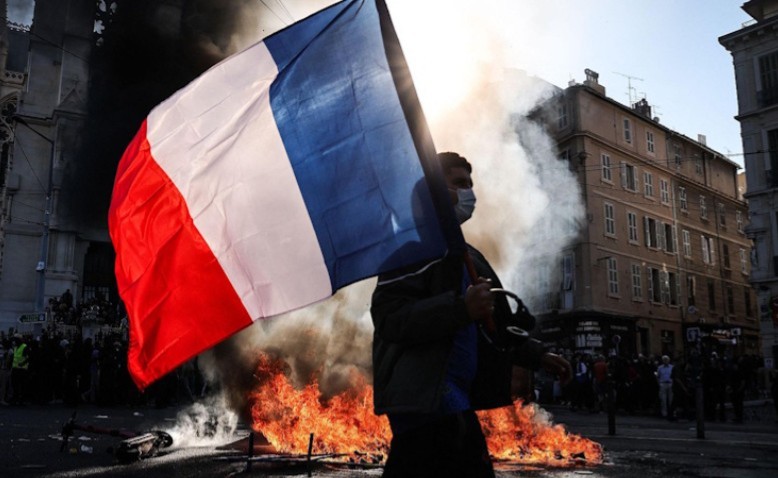 Francia y las consecuencias de renegar de sus raíces cristianas